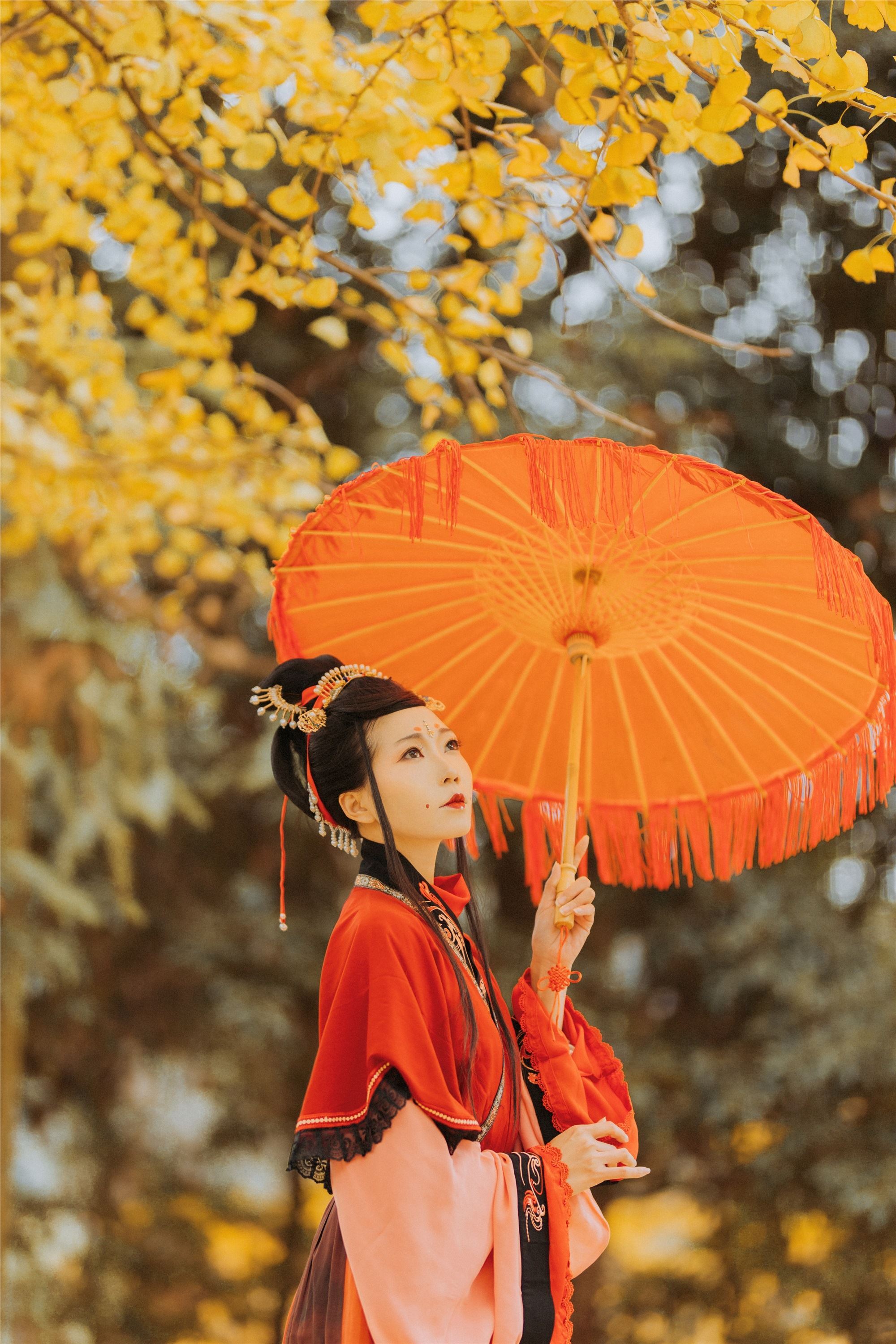 YITUYU艺图语 2021.09.03 满地秋 谭子